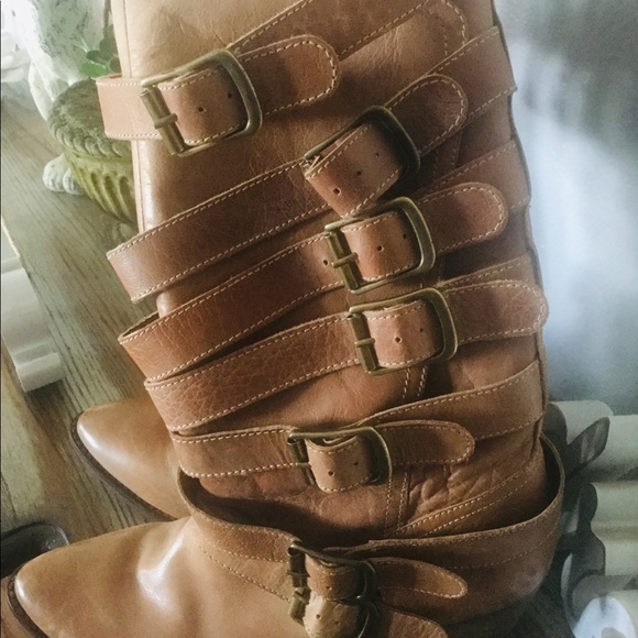 naughty monkey Shoes - Naughty Monkey Avril Leather Strappy Buckle Boho Boots Sz 7.5